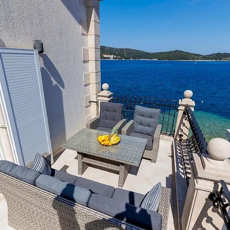 Seafront Apartment Duo Vis Exterior foto